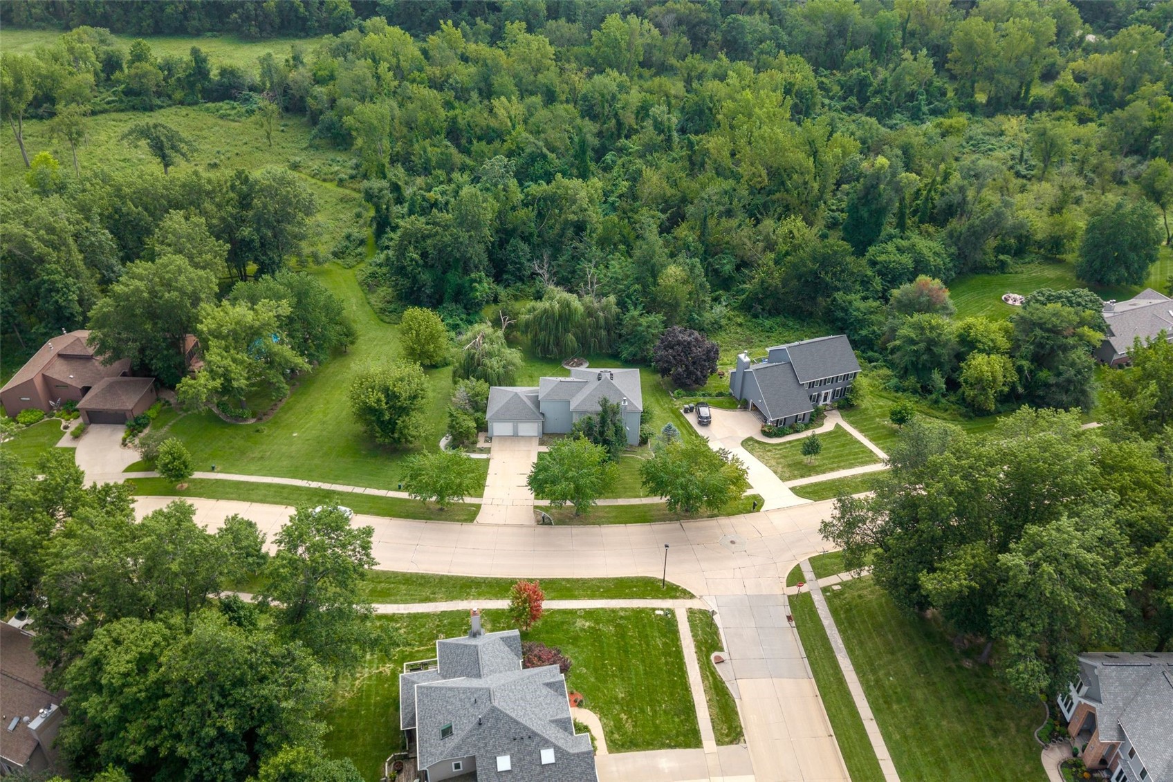 4315 Pioneer Trail SE Cedar Rapids IA 52403