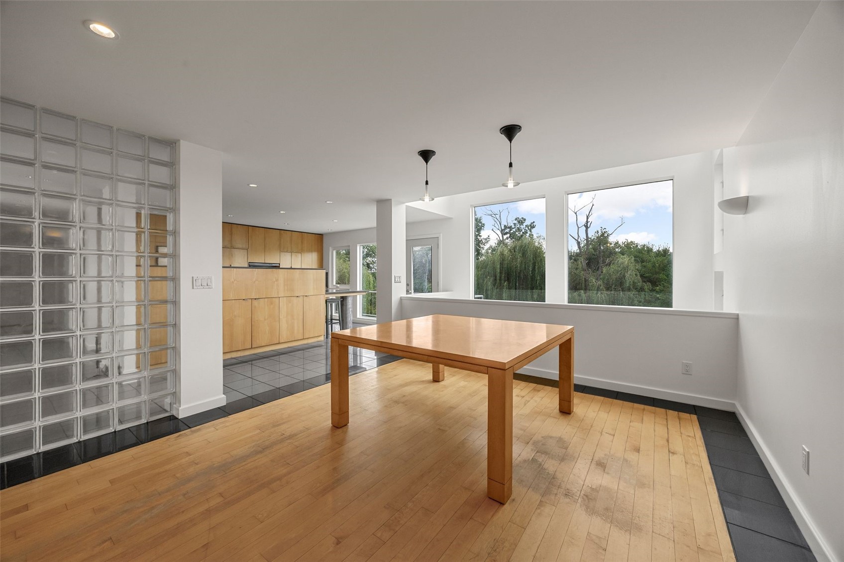 4315 Pioneer Trail SE Cedar Rapids IA 52403