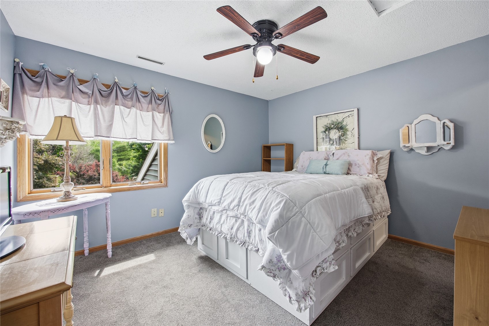 1403 Jackson Woods Court NW Cedar Rapids IA 52405