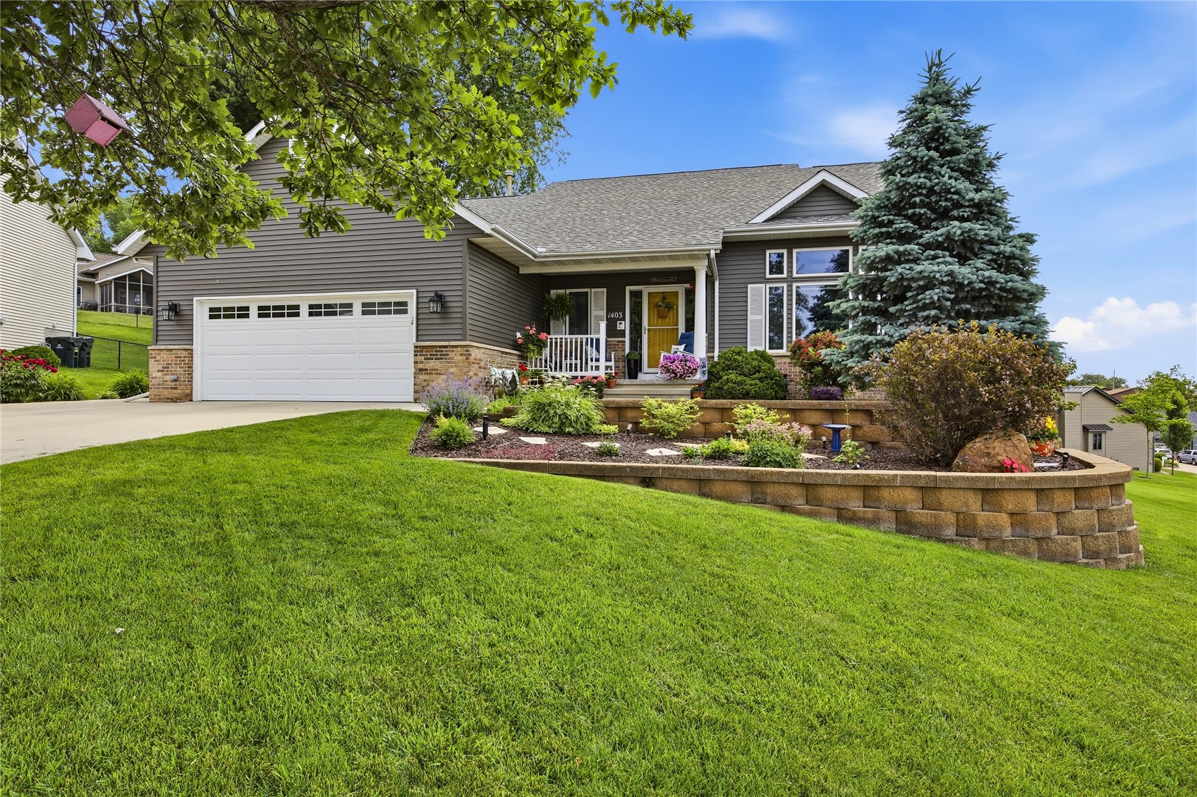 1403 Jackson Woods Court NW Cedar Rapids IA 52405