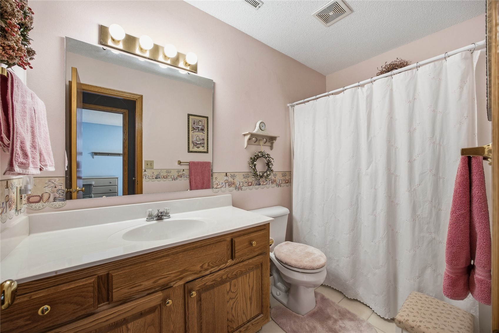 1403 Jackson Woods Court NW Cedar Rapids IA 52405
