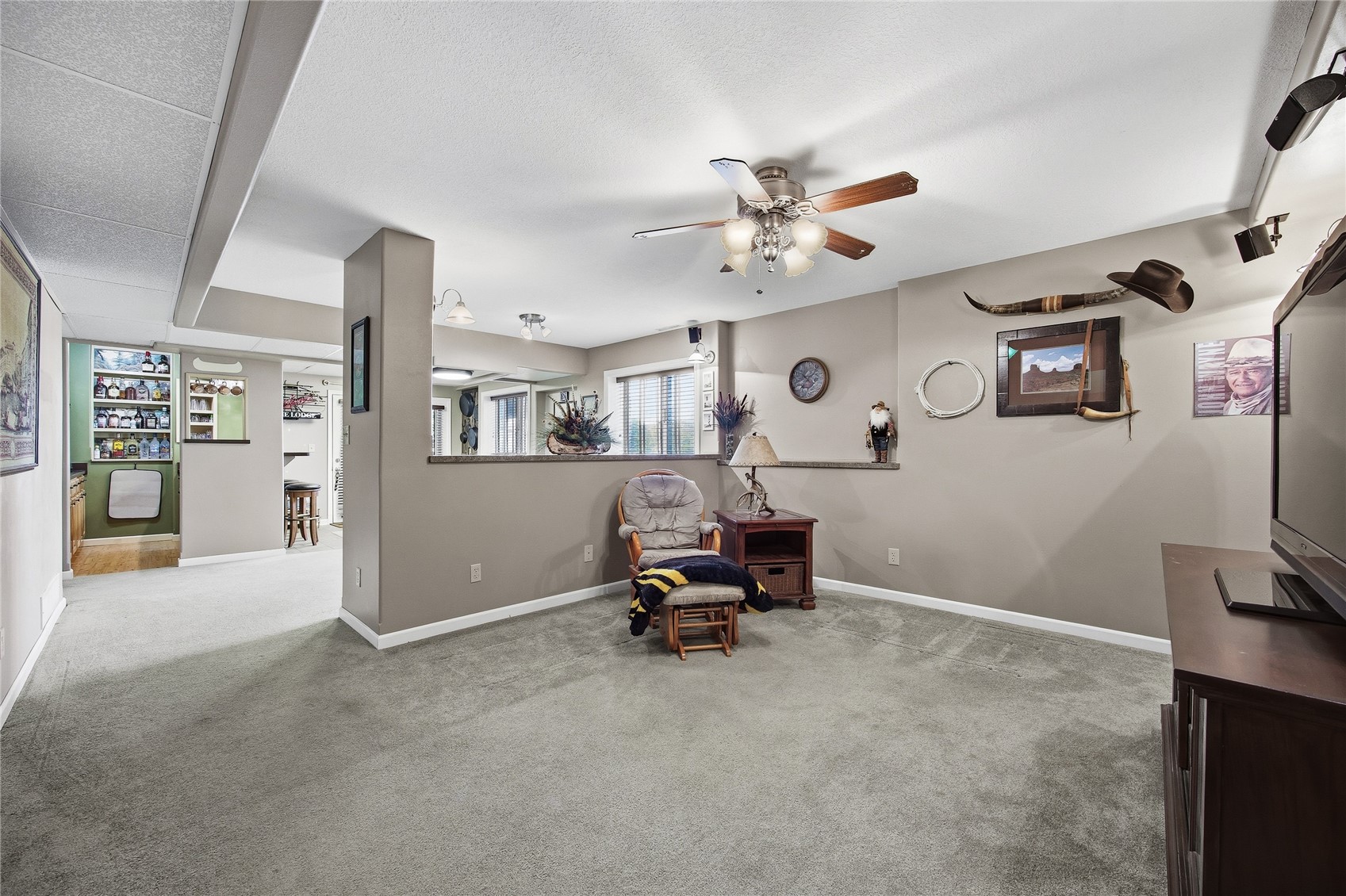 1403 Jackson Woods Court NW Cedar Rapids IA 52405