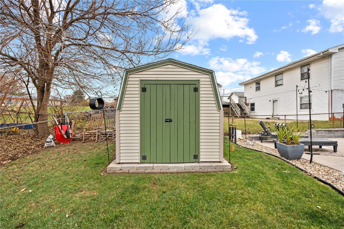 9 33rd Avenue SW Cedar Rapids IA 52404