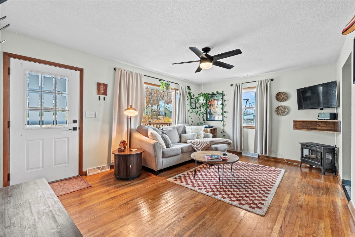 9 33rd Avenue SW Cedar Rapids IA 52404