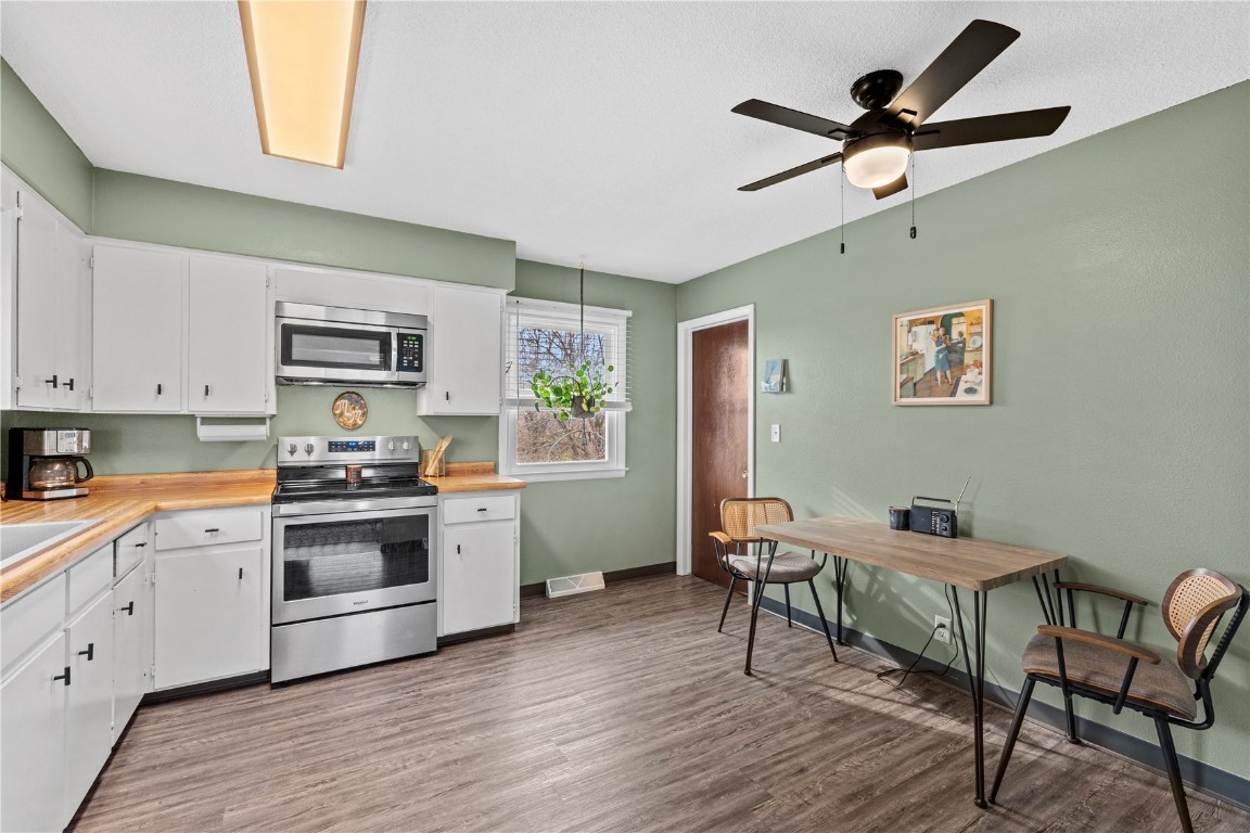 9 33rd Avenue SW Cedar Rapids IA 52404
