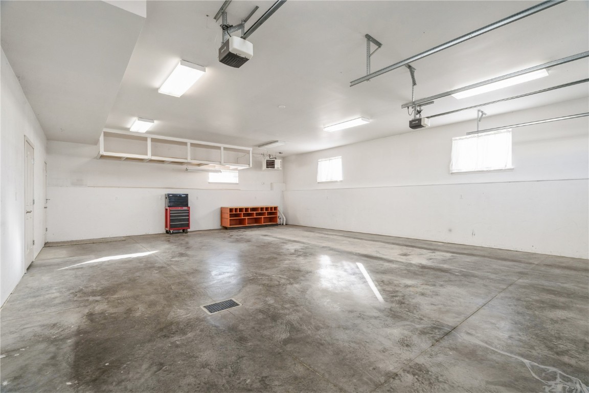 403 Chamber Drive Anamosa IA 52205