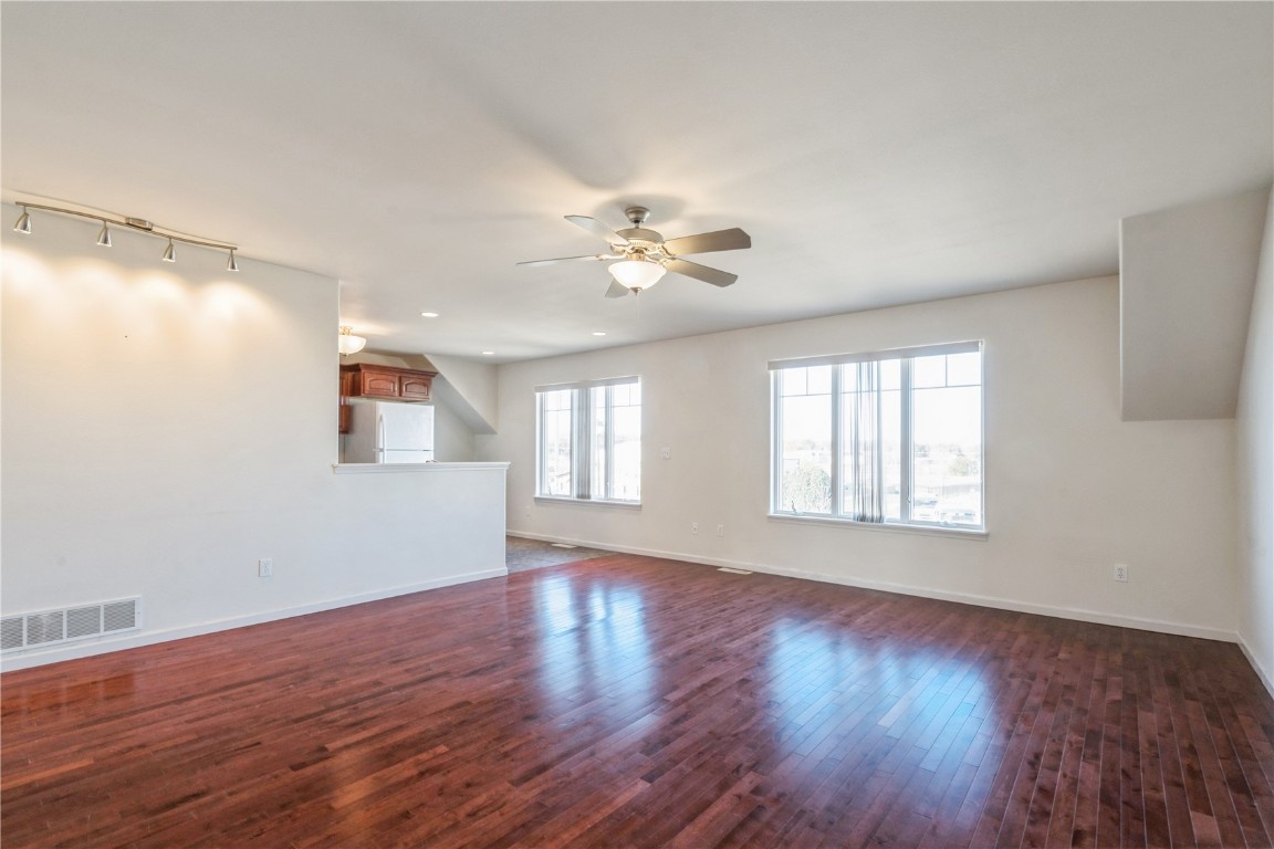 403 Chamber Drive Anamosa IA 52205