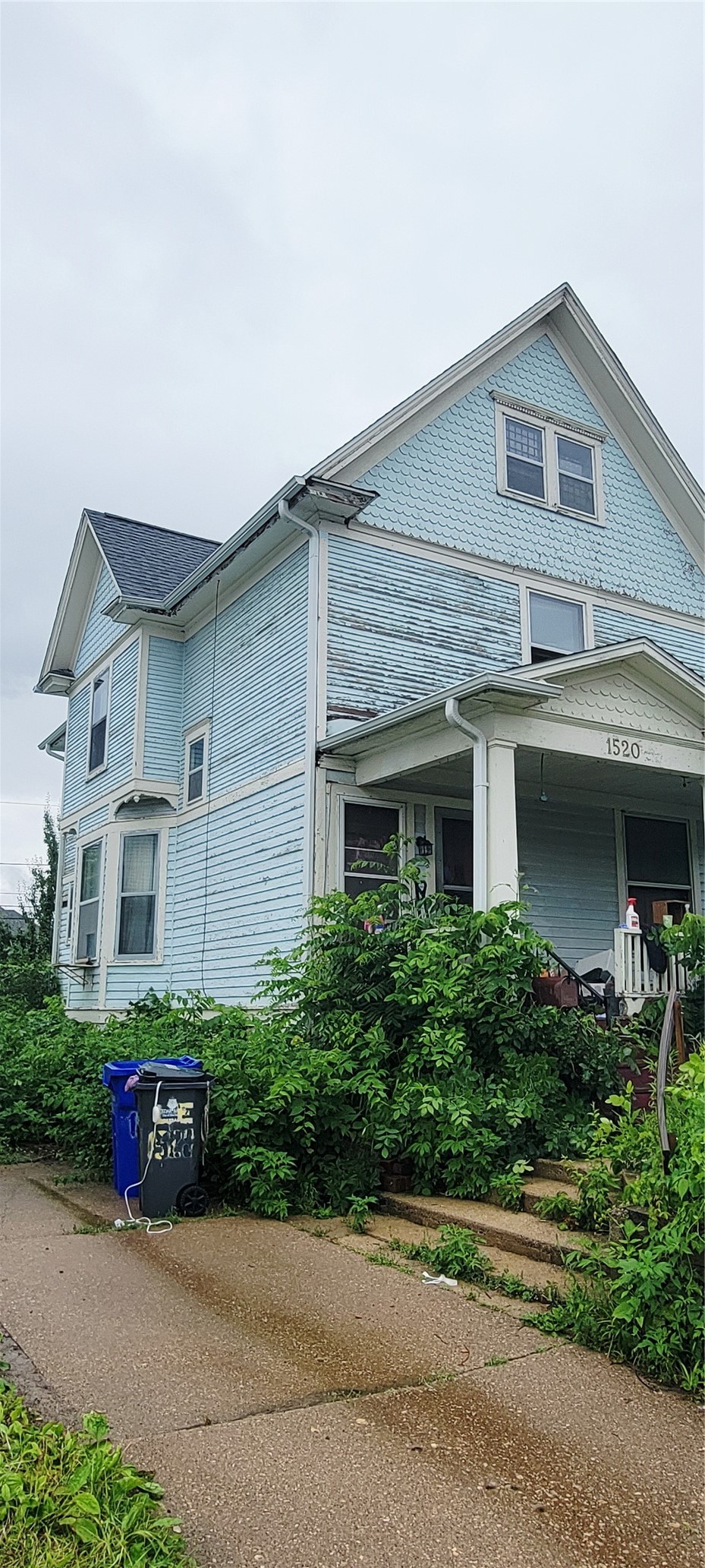 1520 4th Avenue Cedar Rapids IA 52403