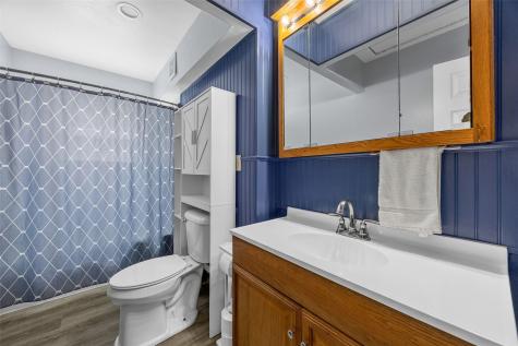 5515 Cedar Drive NW Cedar Rapids IA 52405