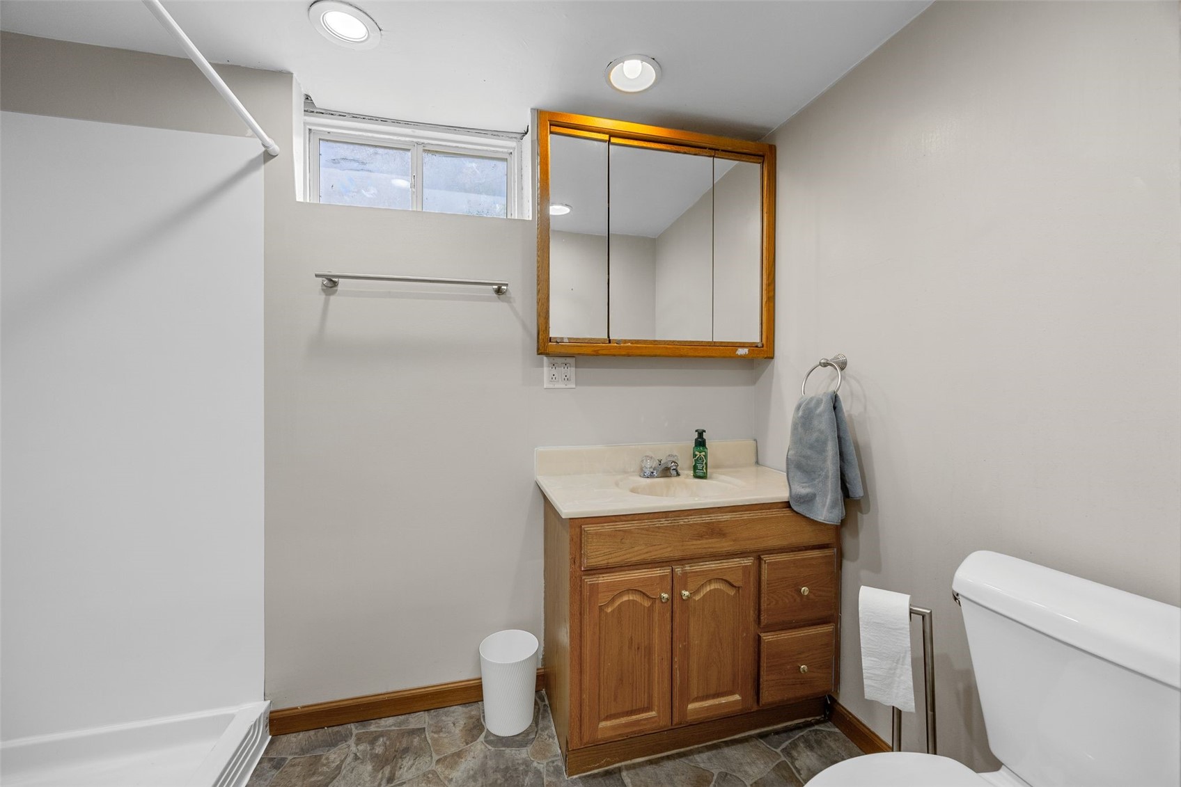 5515 Cedar Drive NW Cedar Rapids IA 52405