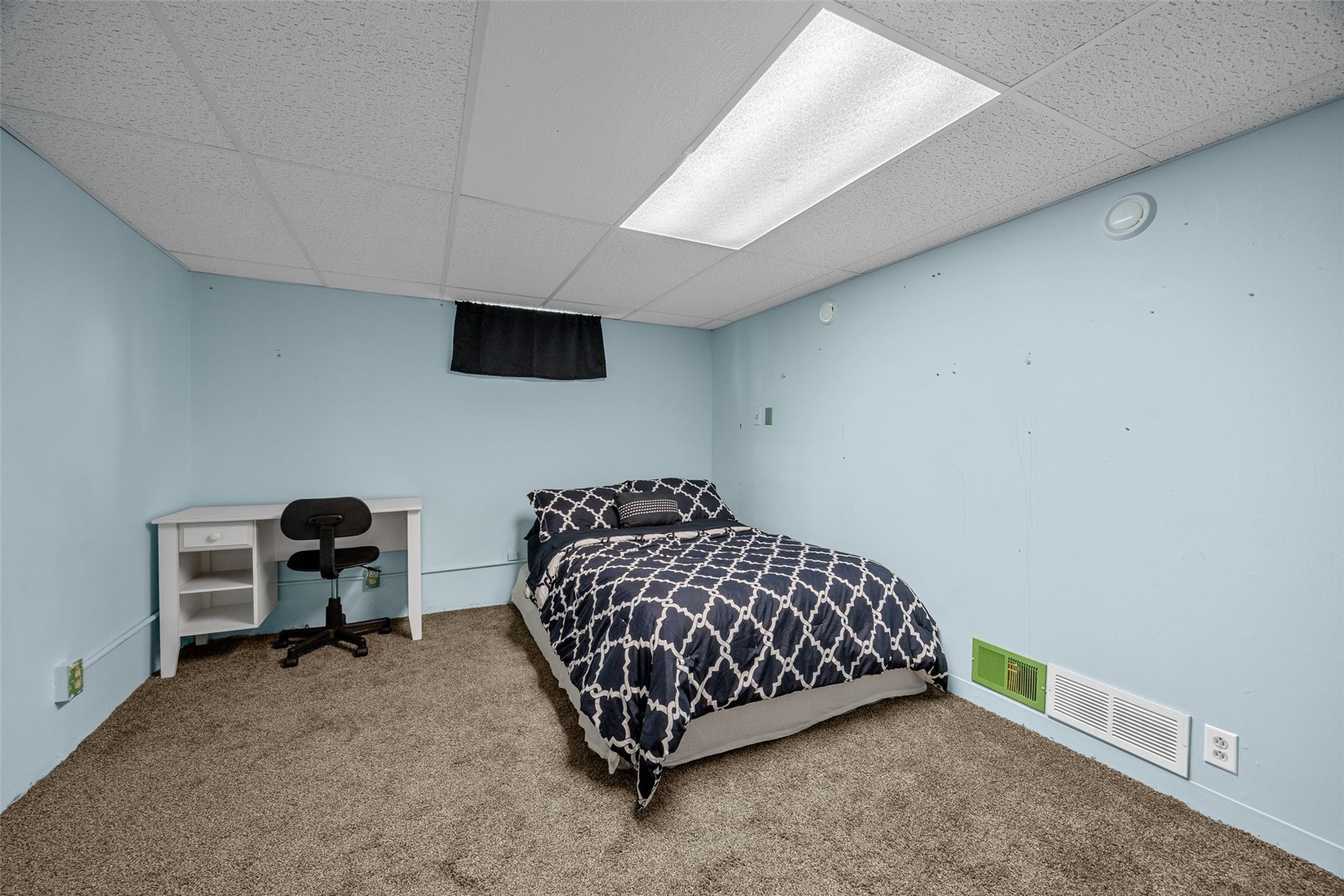 5515 Cedar Drive NW Cedar Rapids IA 52405
