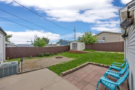 5515 Cedar Drive NW Cedar Rapids IA 52405