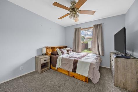 5515 Cedar Drive NW Cedar Rapids IA 52405
