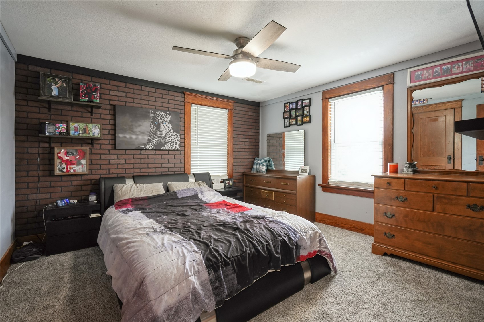 2312 B Avenue NE Cedar Rapids IA 52402