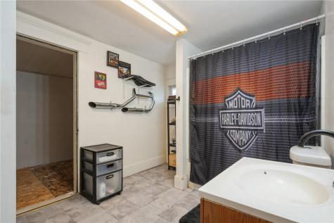2312 B Avenue NE Cedar Rapids IA 52402