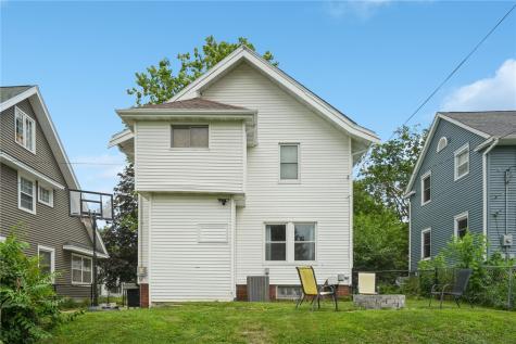 2312 B Avenue NE Cedar Rapids IA 52402