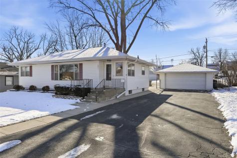 1251 18th Avenue SW Cedar Rapids IA 52404