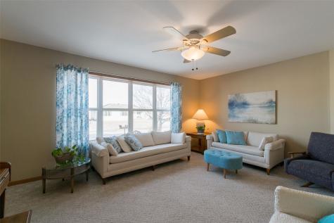 214 Donald Drive Alburnett IA 52202