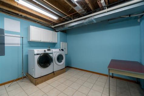 214 Donald Drive Alburnett IA 52202