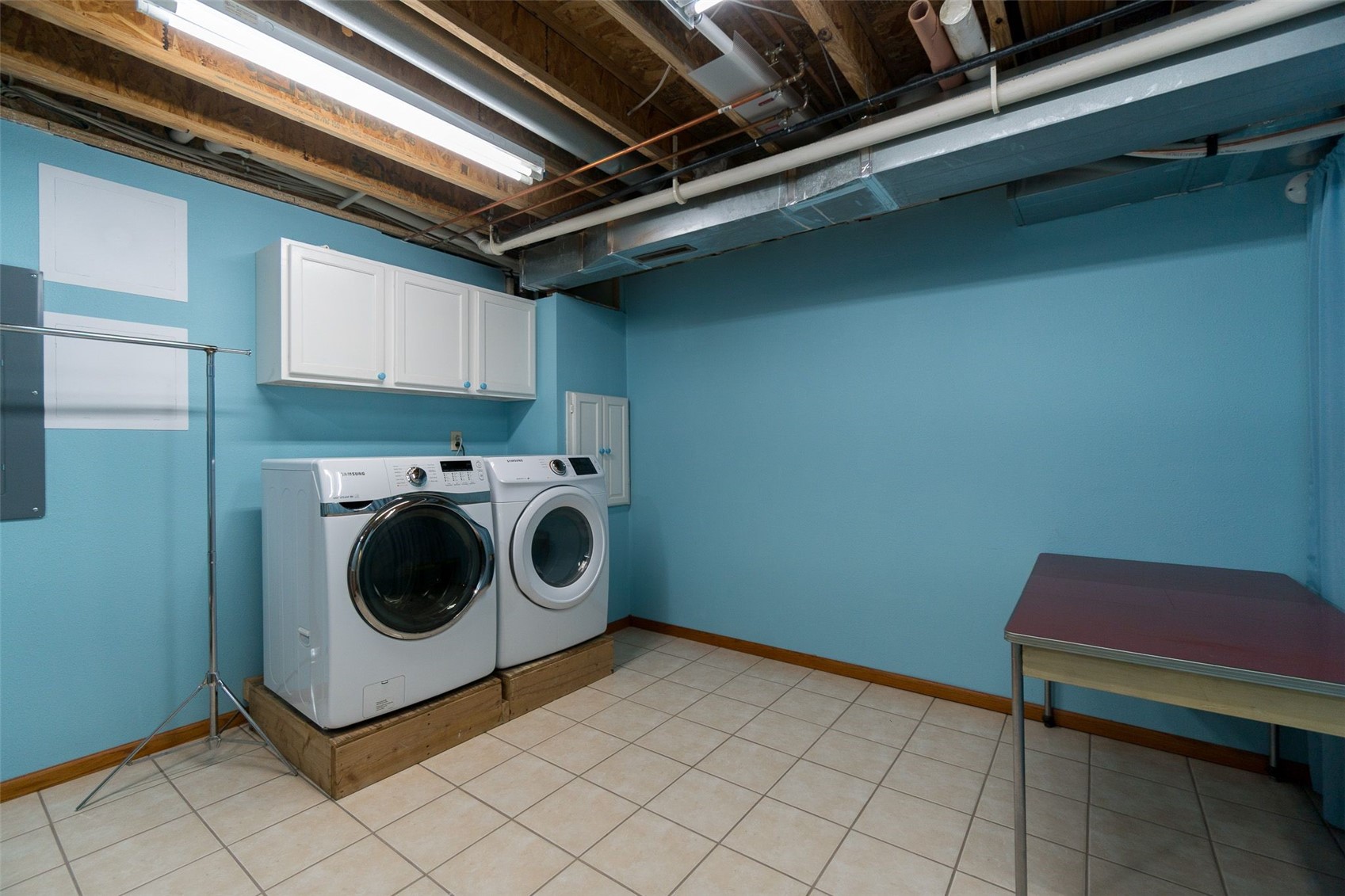 214 Donald Drive Alburnett IA 52202