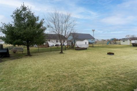 214 Donald Drive Alburnett IA 52202