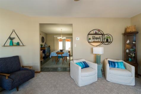 214 Donald Drive Alburnett IA 52202