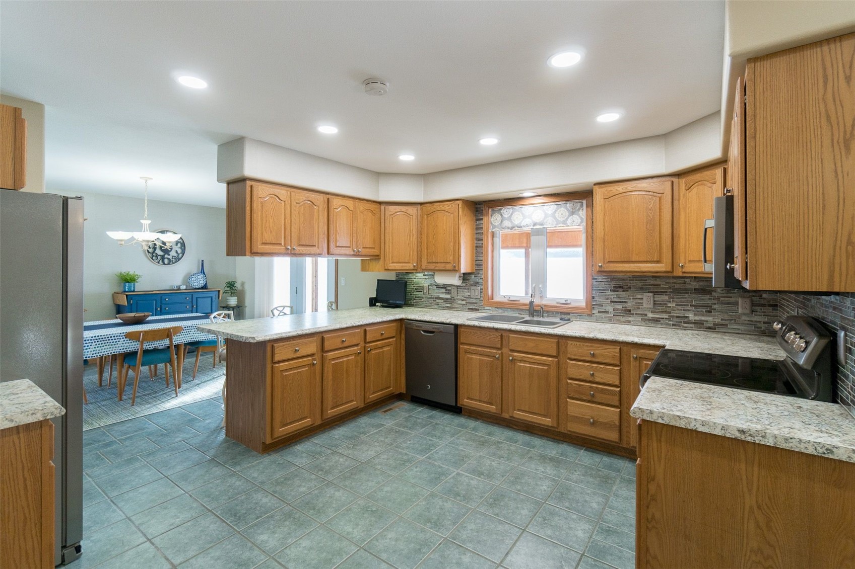 214 Donald Drive Alburnett IA 52202