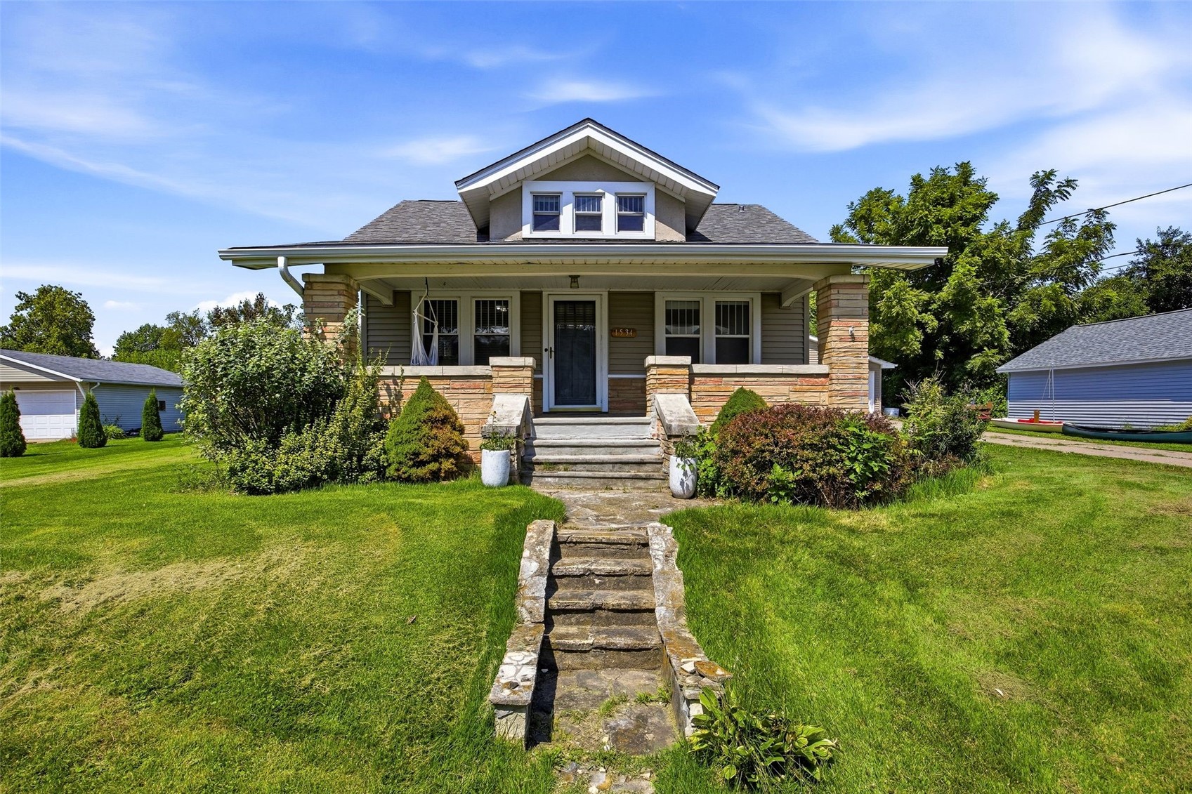 1534 Center Street NE Cedar Rapids IA 52402