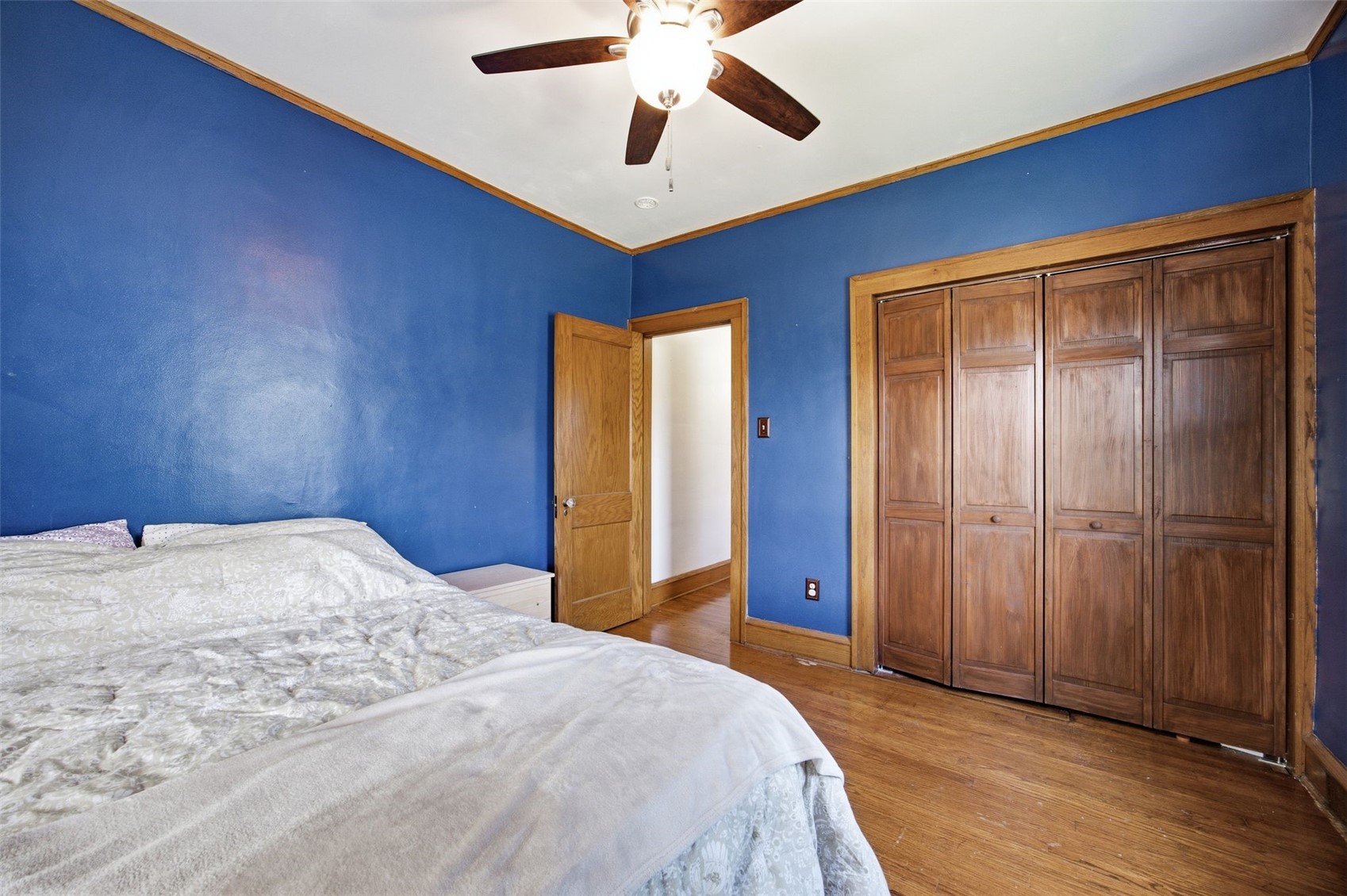 1534 Center Street NE Cedar Rapids IA 52402