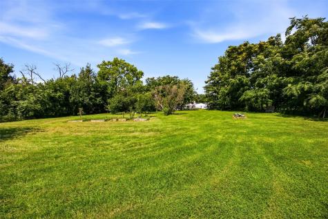 1534 Center Street NE Cedar Rapids IA 52402