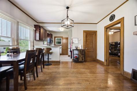 1534 Center Street NE Cedar Rapids IA 52402