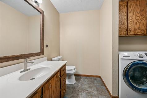 707 Park Avenue NW Mt Vernon IA 52314
