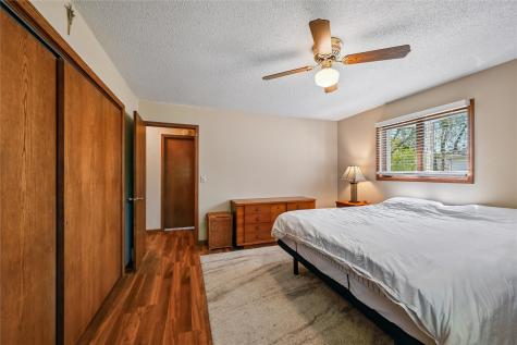 707 Park Avenue NW Mt Vernon IA 52314