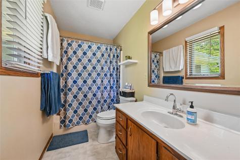 707 Park Avenue NW Mt Vernon IA 52314