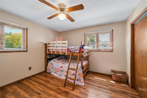 707 Park Avenue NW Mt Vernon IA 52314