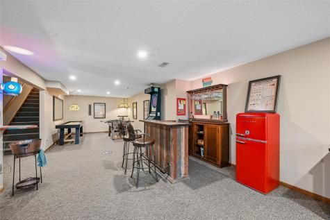 707 Park Avenue NW Mt Vernon IA 52314