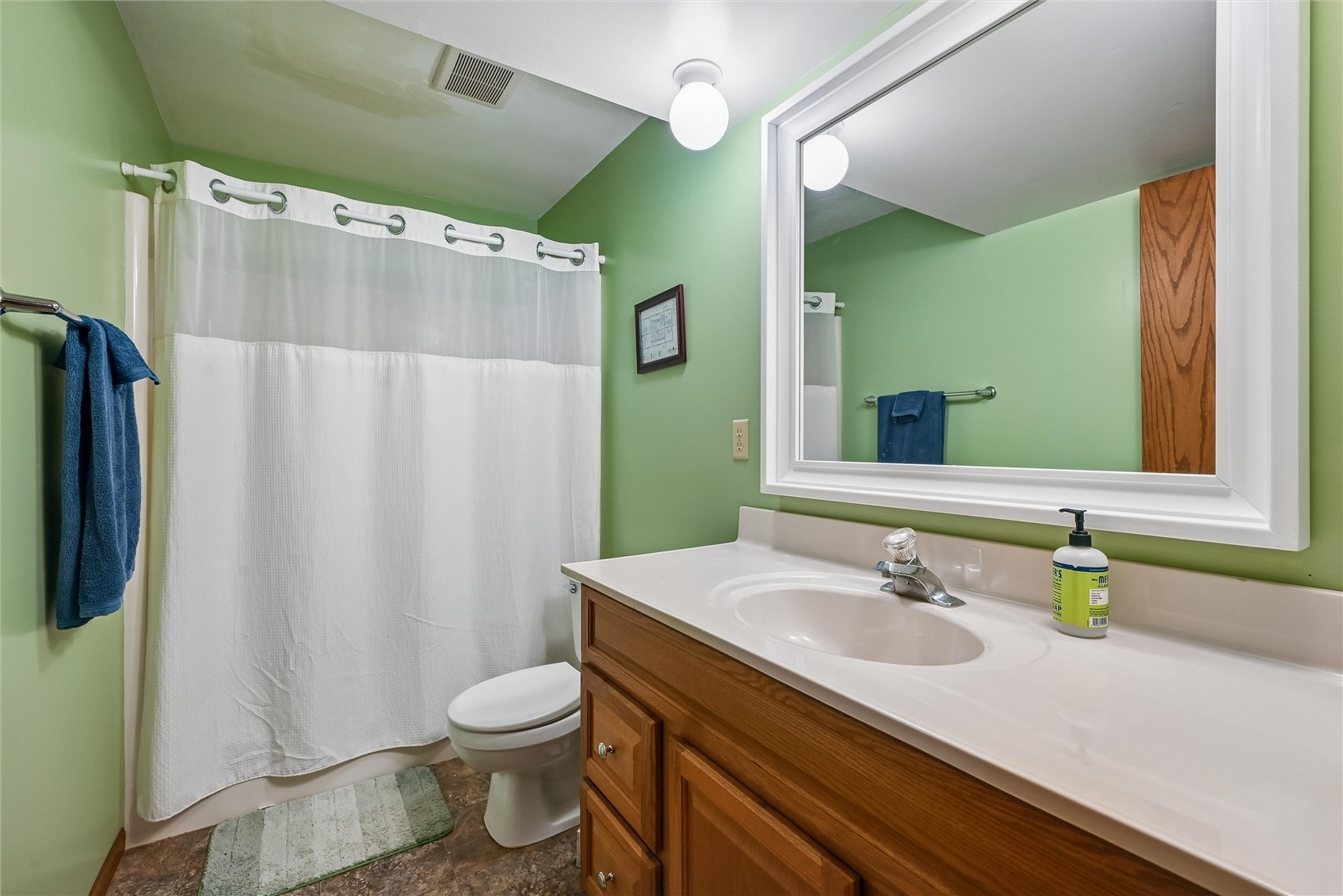 707 Park Avenue NW Mt Vernon IA 52314