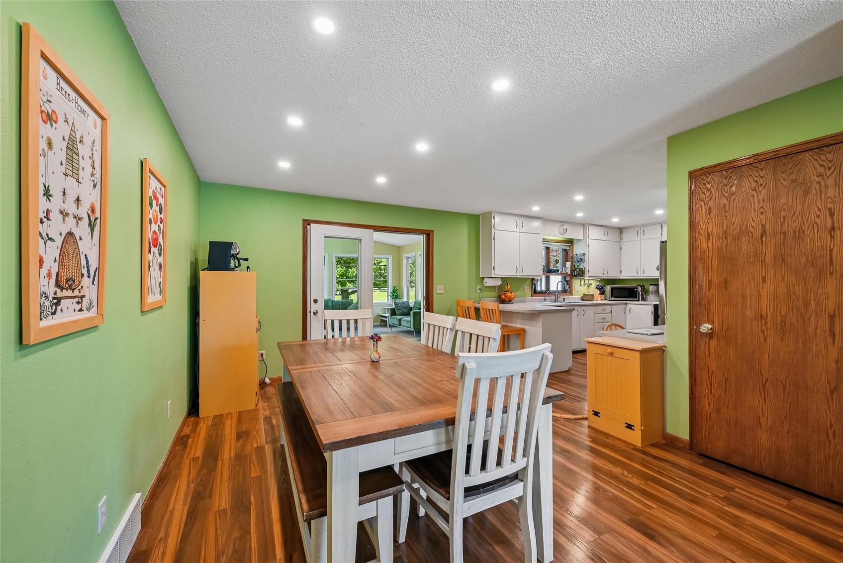 707 Park Avenue NW Mt Vernon IA 52314