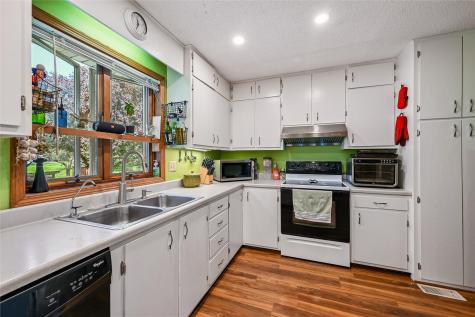 707 Park Avenue NW Mt Vernon IA 52314