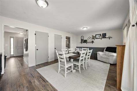 260 34th Avenue Marion IA 52302