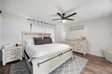 260 34th Avenue Marion IA 52302