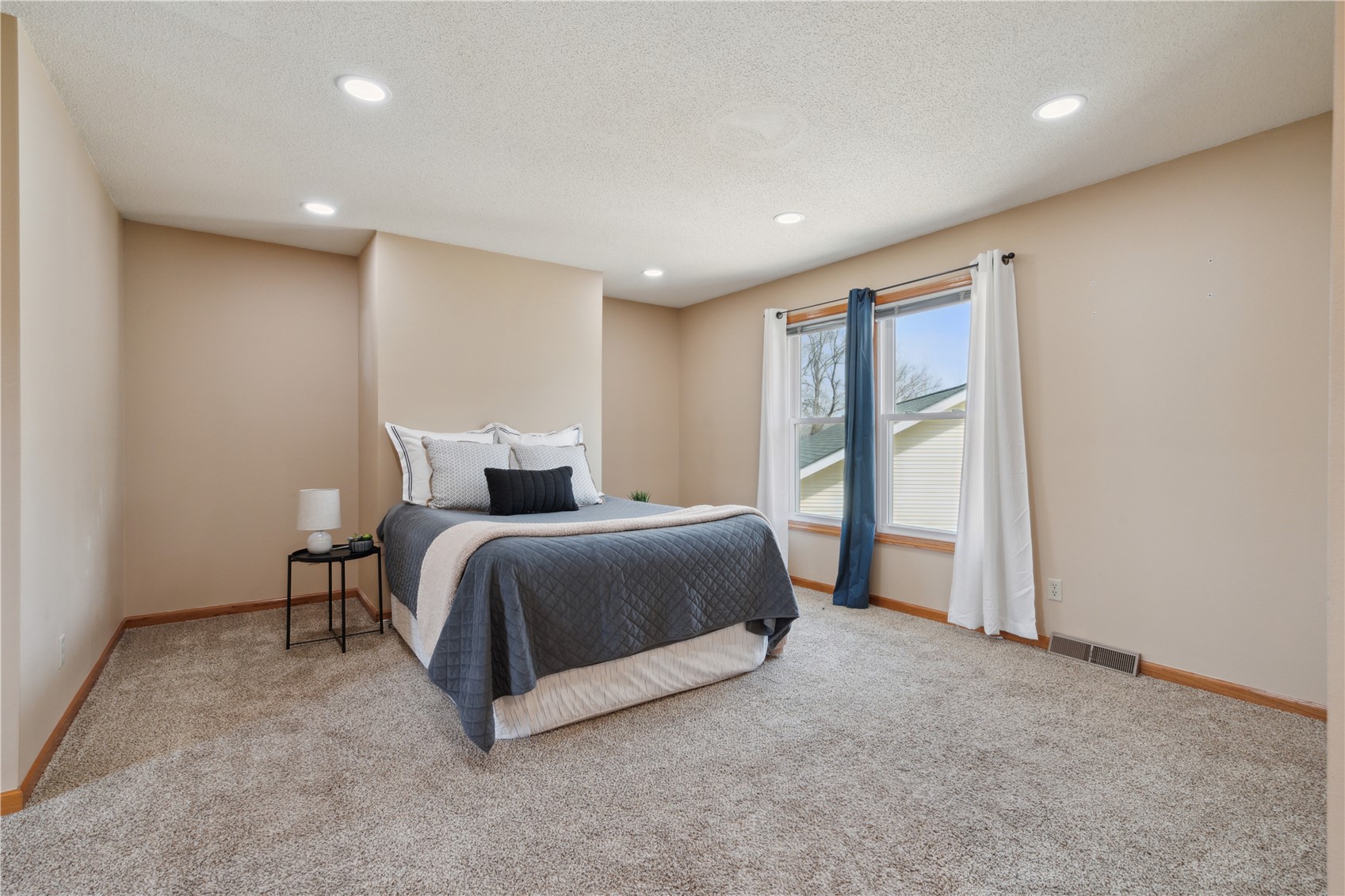 8440 Federalist Road Marion IA 52302