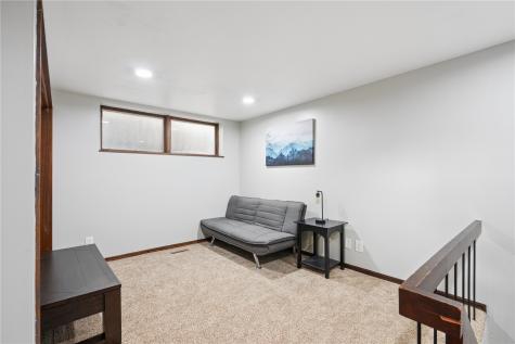 1980 Valley View Drive NE North Liberty IA 52317