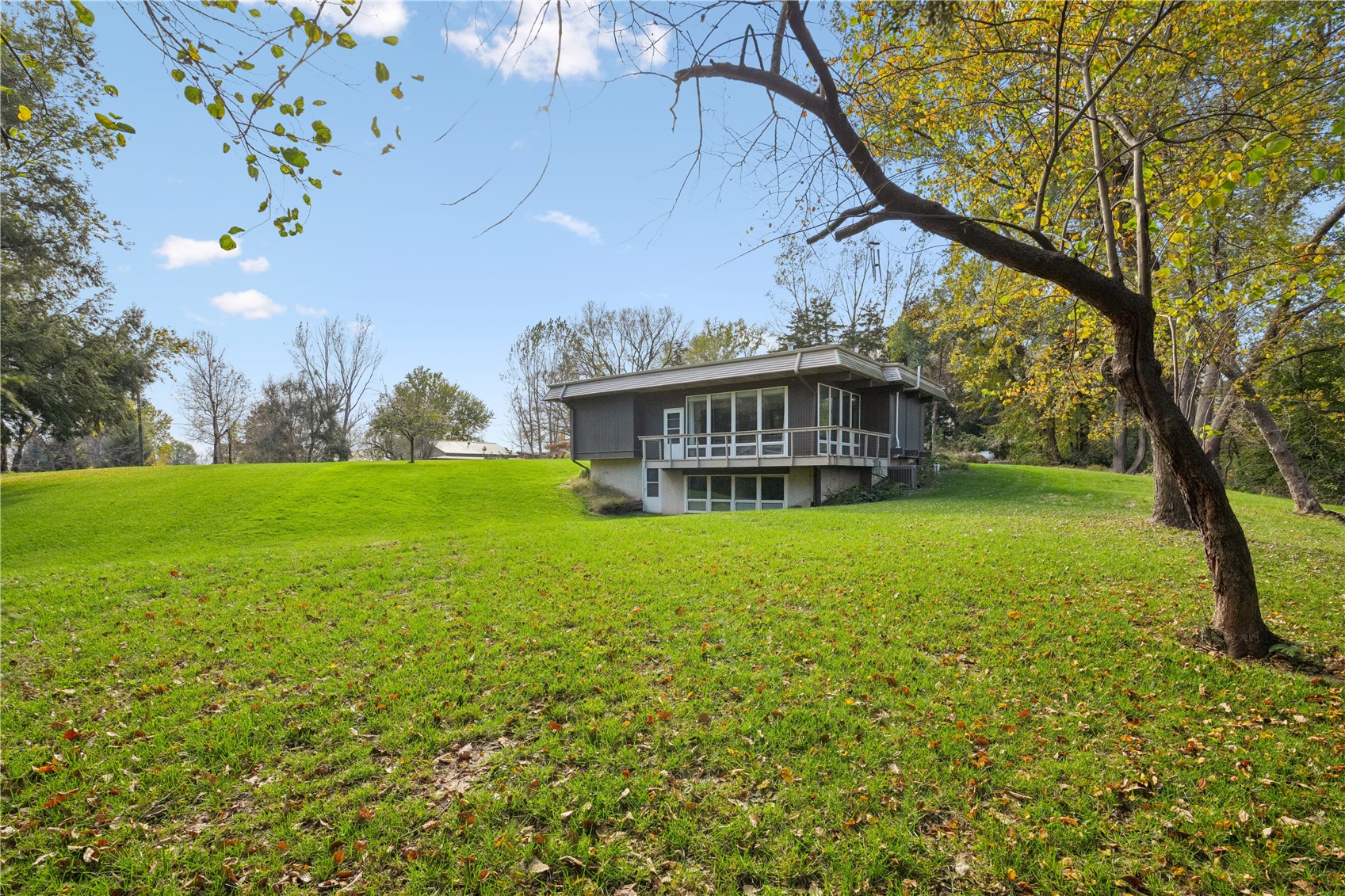 1980 Valley View Drive NE North Liberty IA 52317