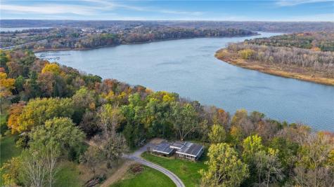 1980 Valley View Drive NE North Liberty IA 52317