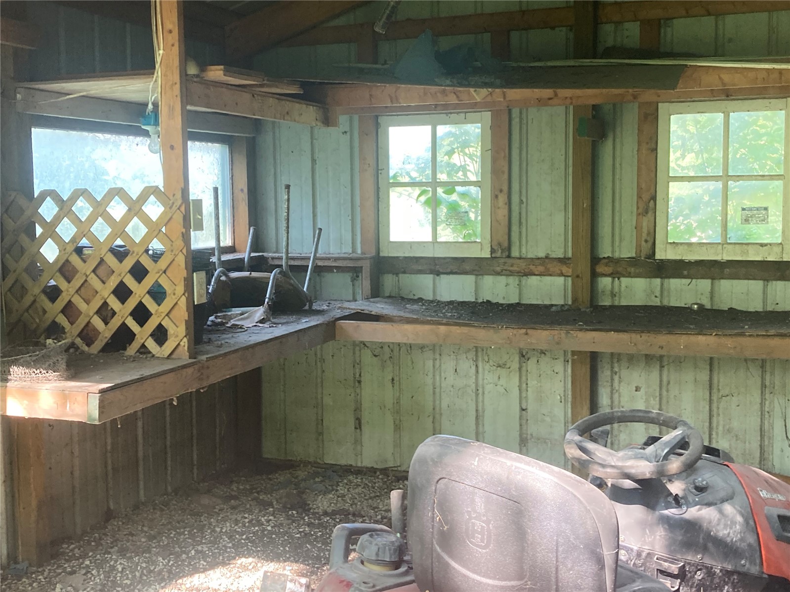 5454 22nd Avenue Mt Auburn IA 52313