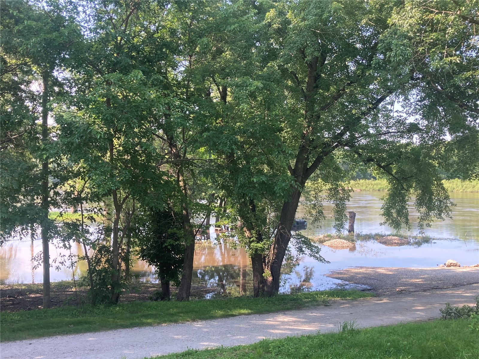5454 22nd Avenue Mt Auburn IA 52313