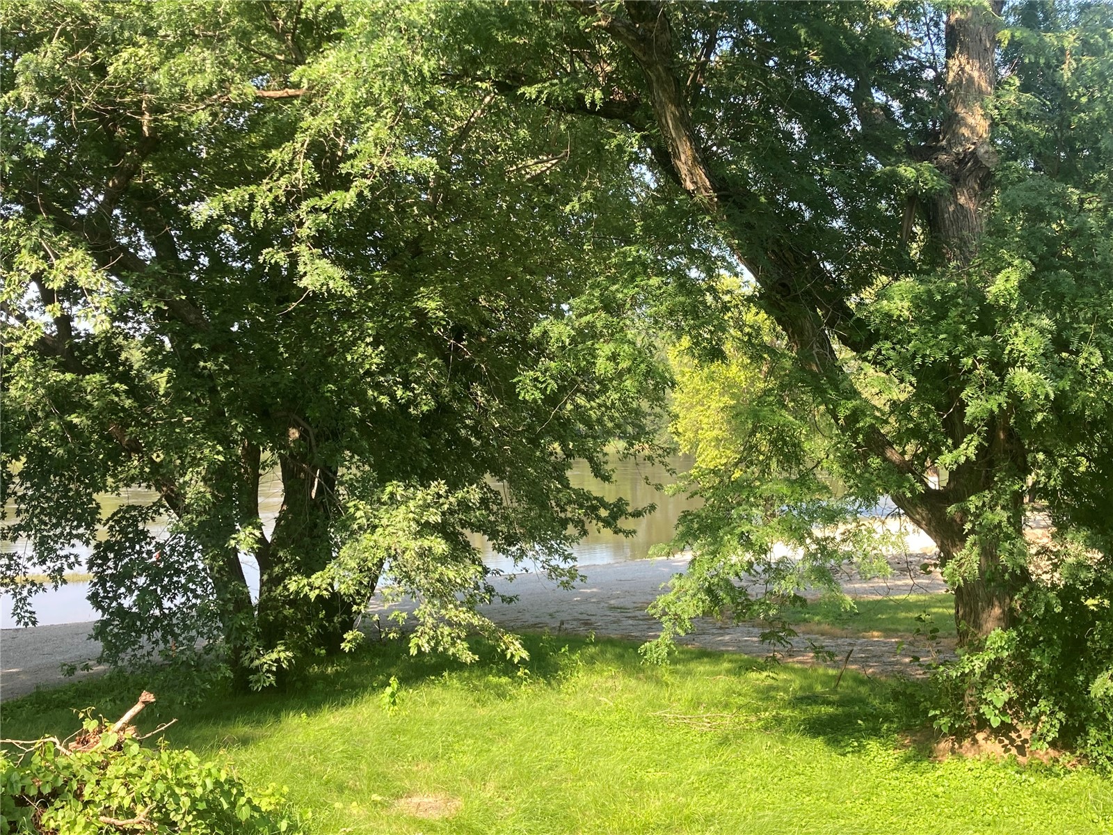 5454 22nd Avenue Mt Auburn IA 52313