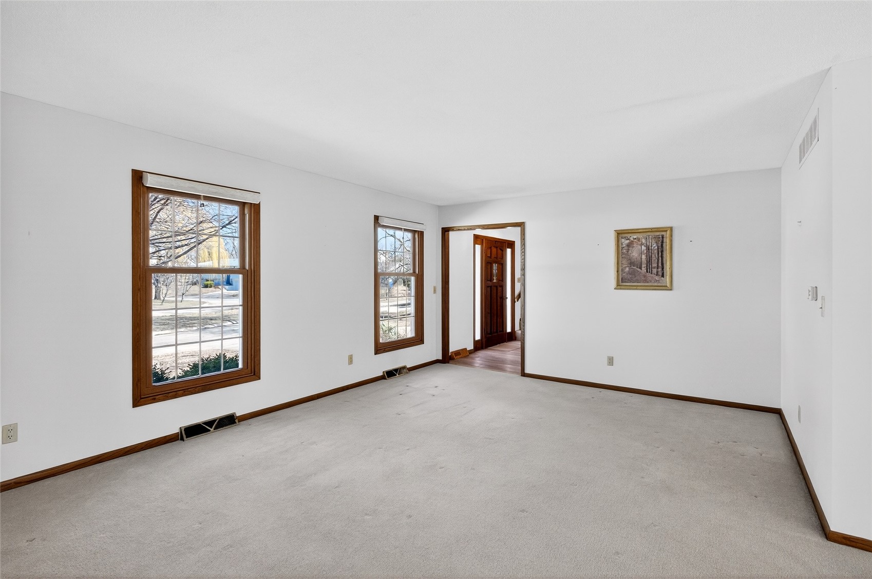 556 Mahaska Court Iowa City IA 52246