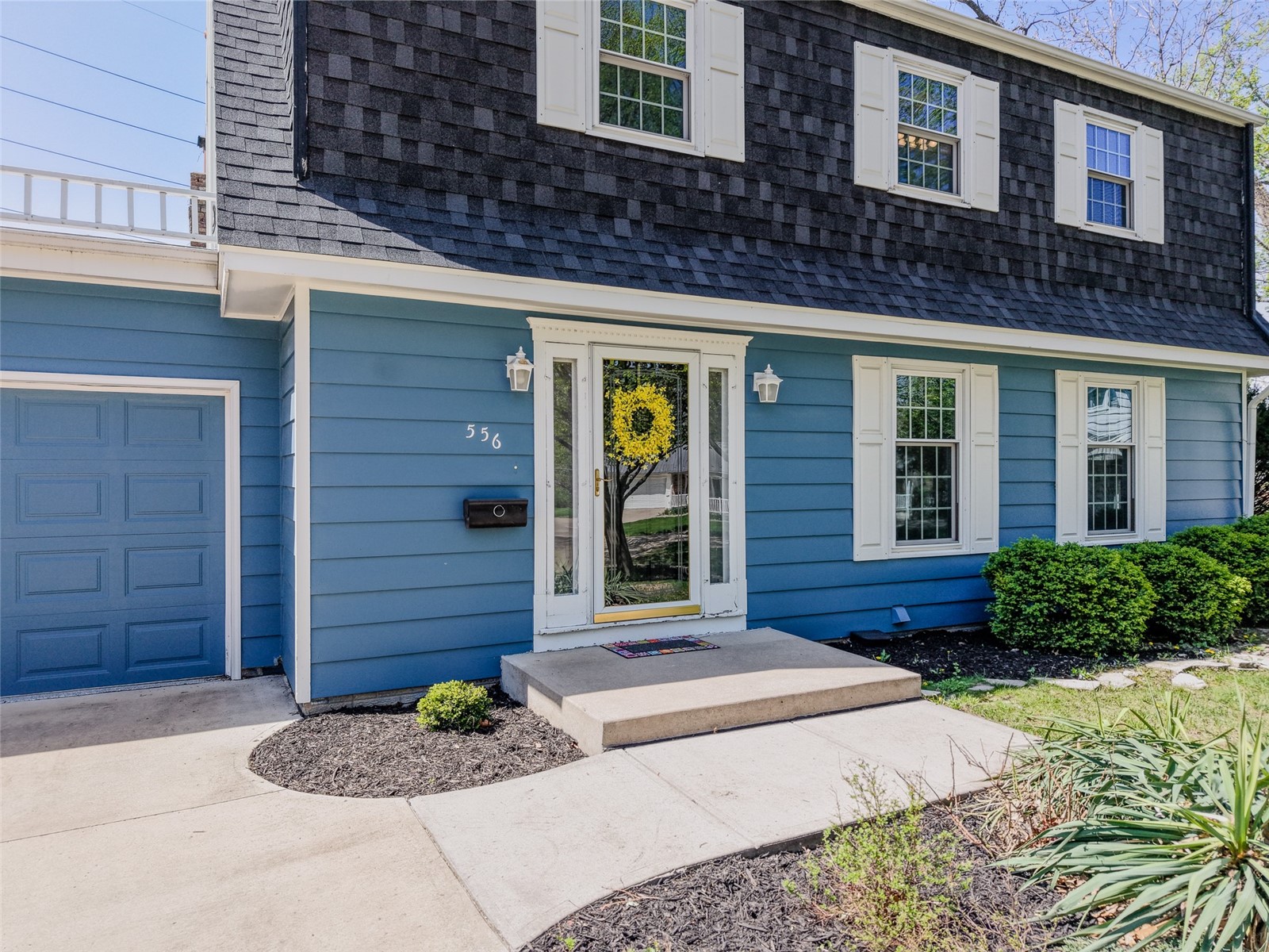 556 Mahaska Court Iowa City IA 52246